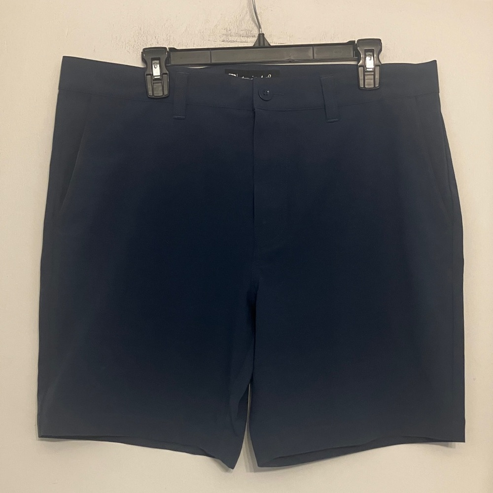 Travis Mathew Tech Chino Shorts lightweight Flat Front Golf apparel 36 navy blue